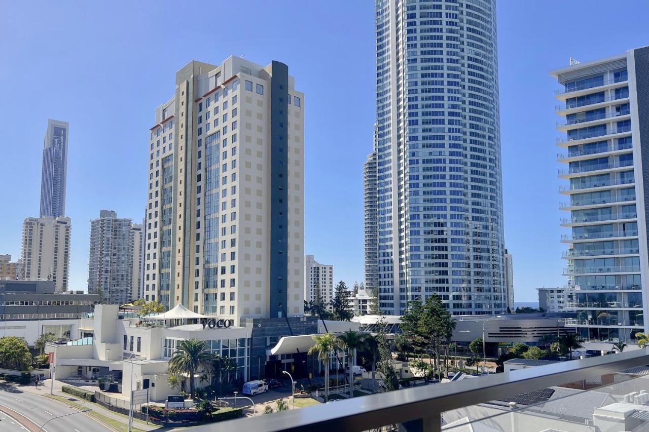 E.S. Surfers Paradise Apartment Gold Coast Ngoại thất bức ảnh
